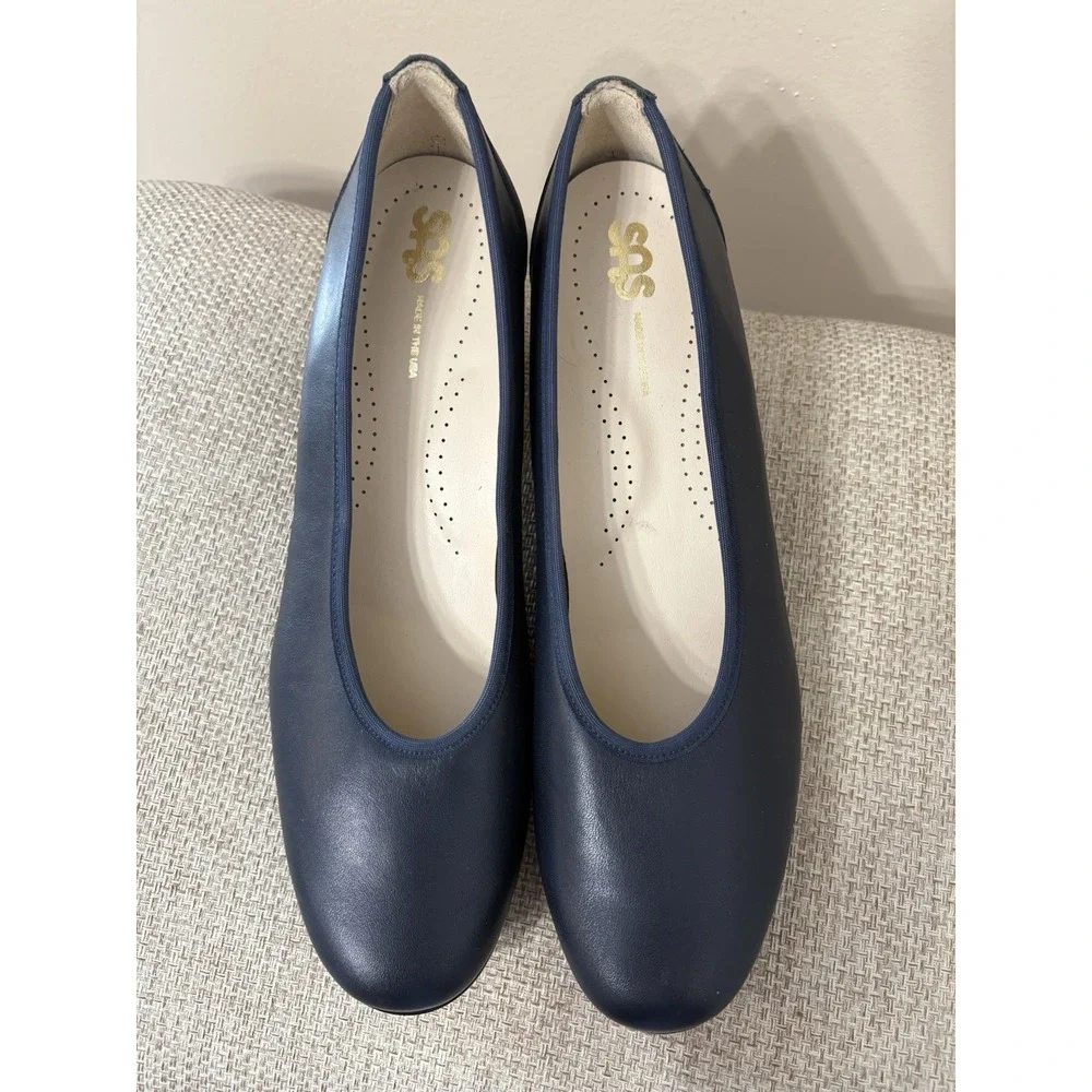 SAS‎ Milano Navy Leather Pump Shoes 